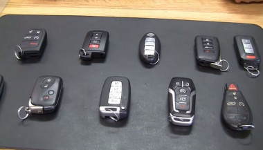 What’s the Difference Between a Key Fob, Smart Key, and Proximity Key?